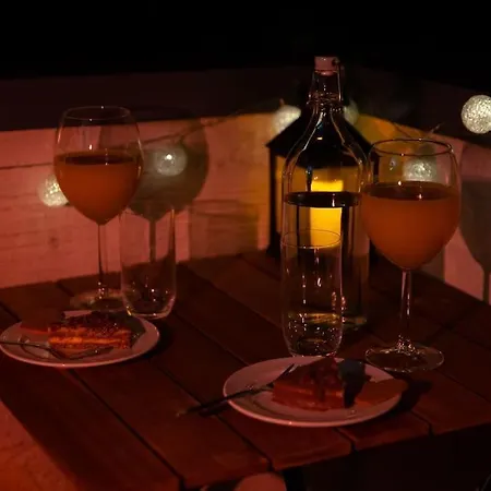 Апартаменты Bright By The Park & The River *